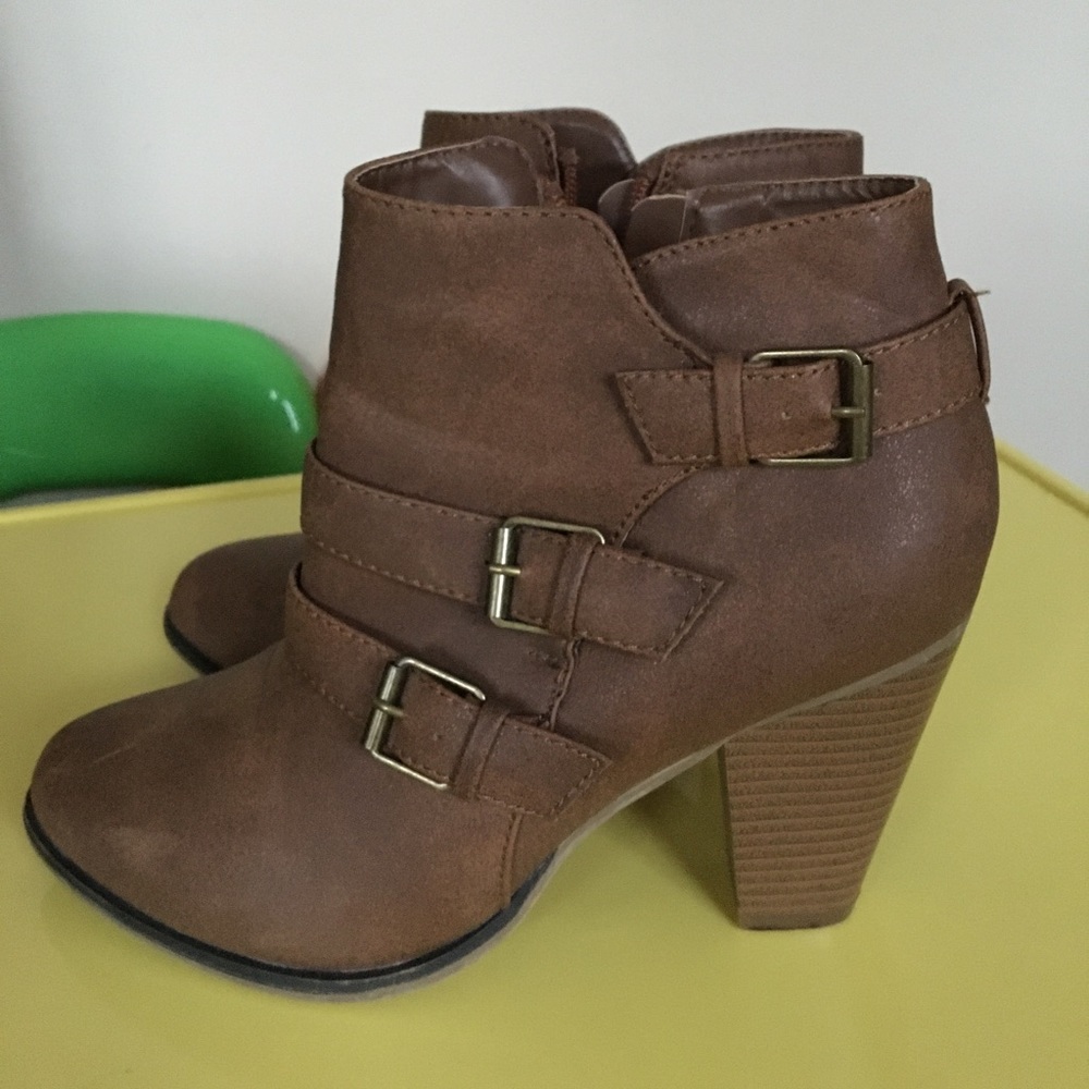 Women Boots
